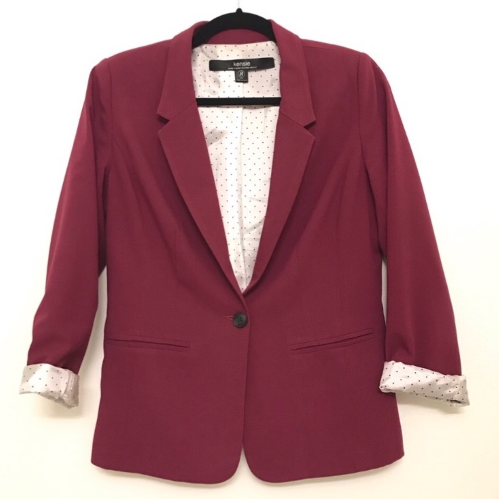 NWOT Kensie Maroon Blazer